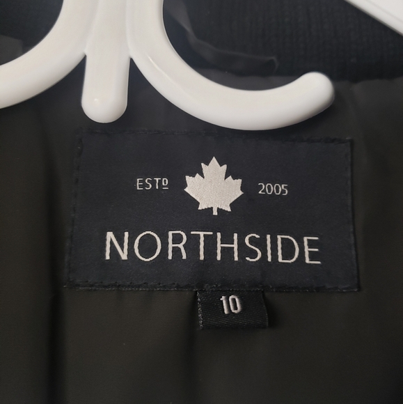 Women's Winter Jacket - Picture 3 of 5